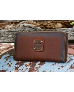 STS Ranchwear Women's Baroness Bi-Fold Wallet  -Cowboy Pradise 2000168211 200 D2