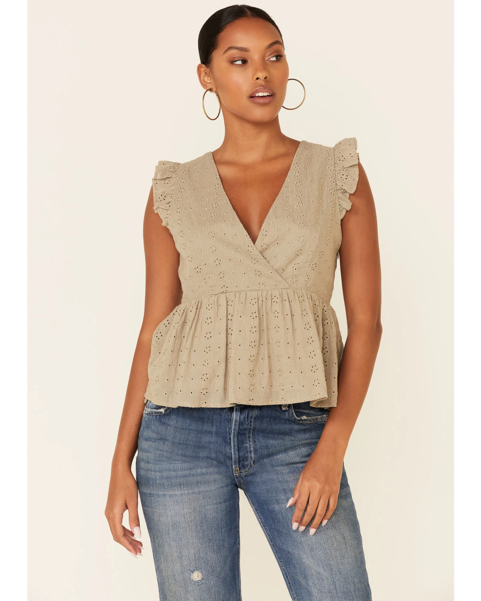 Wishlist Women's Gucci Eyelet Ruffle Surplice Short Sleeve Babydoll Top 1 Wishlist Women's Gucci Eyelet Ruffle Surplice Short Sleeve Babydoll Top