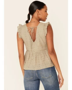 Wishlist Women's Gucci Eyelet Ruffle Surplice Short Sleeve Babydoll Top 7 Wishlist Women's Gucci Eyelet Ruffle Surplice Short Sleeve Babydoll Top -Cowboy Pradise 2000349957 341 P4