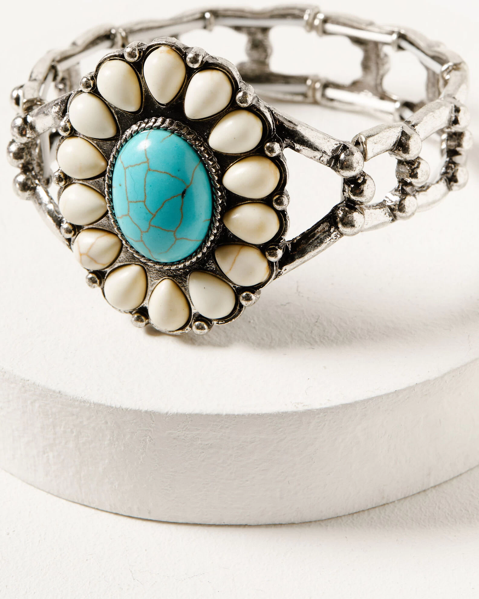 Shyanne Women's Desert Charm Turquoise & Bone Concho Stretch Bracelet 1 Shyanne Women's Desert Charm Turquoise & Bone Concho Stretch Bracelet
