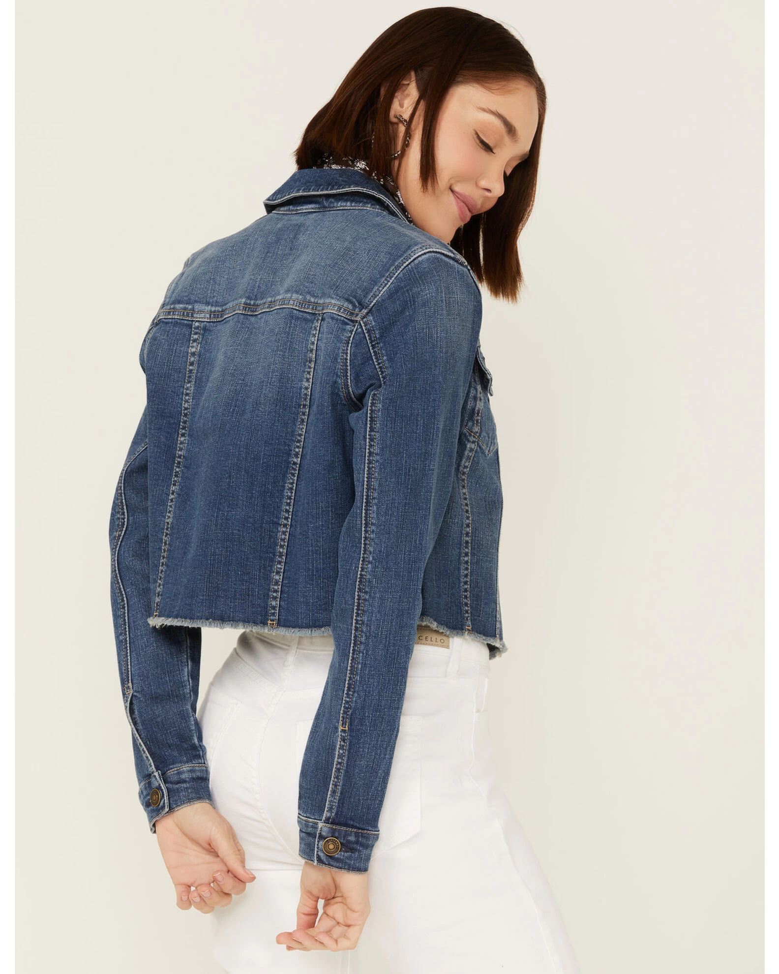 Shyanne Women's Medium Dark Wash Cropped Fray Denim Jacket 4 Shyanne Women's Medium Dark Wash Cropped Fray Denim Jacket - Image 4