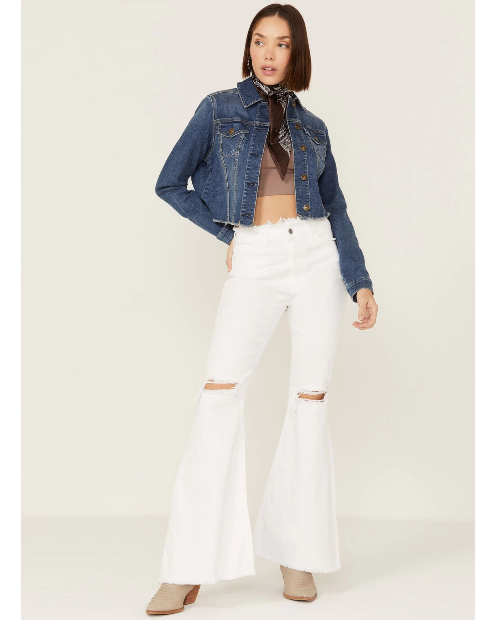 Shyanne Women's Medium Dark Wash Cropped Fray Denim Jacket 5 Shyanne Women's Medium Dark Wash Cropped Fray Denim Jacket - Image 5