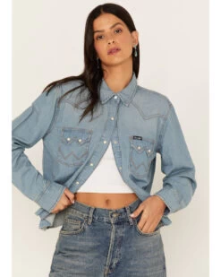Wrangler Retro Women's Denim Frayed Long Sleeve Snap Western Shirt
