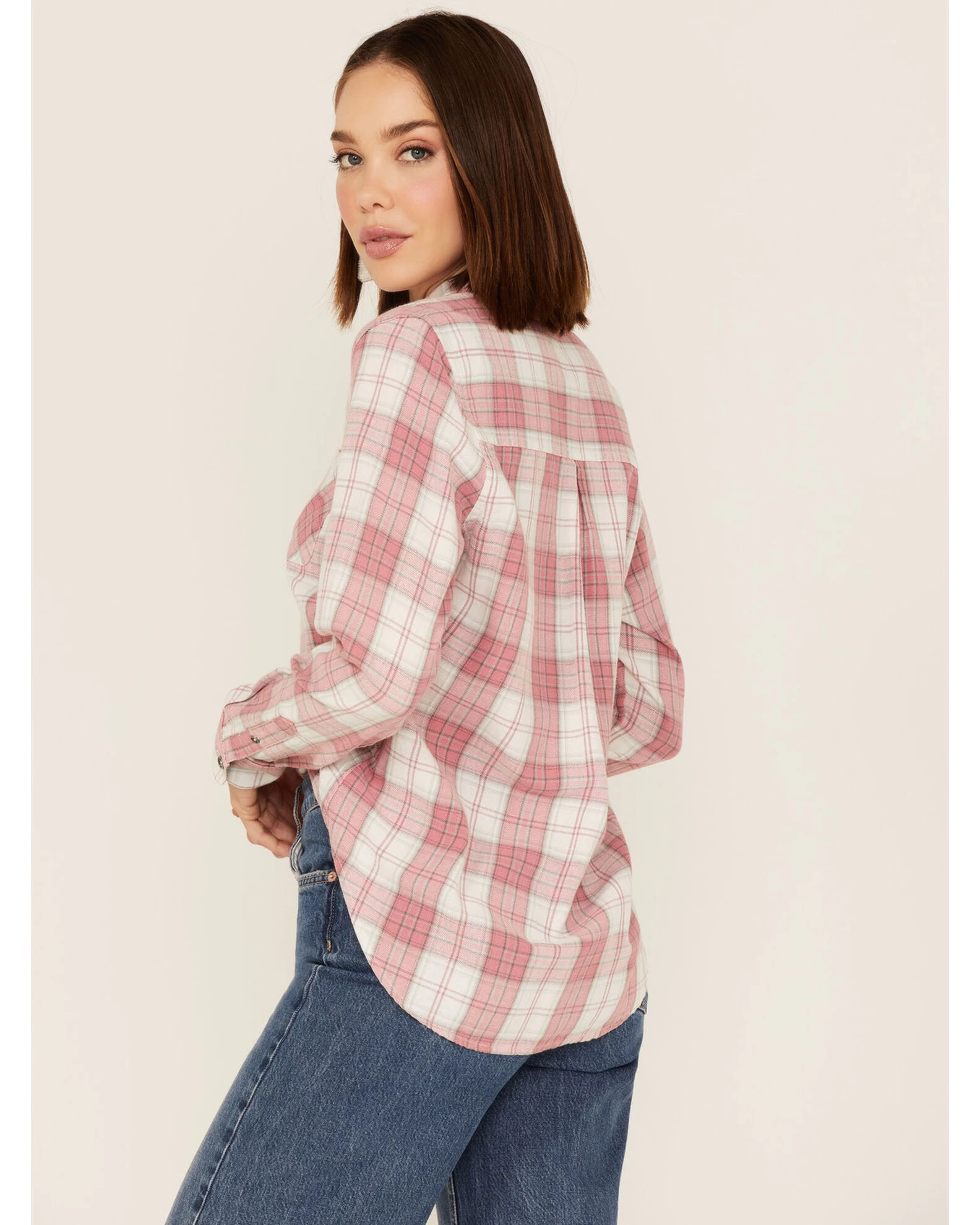 Flag & Anthem Women's Plaid Print Chest Pocket Long Sleeve Shirt 4 Flag & Anthem Women's Plaid Print Chest Pocket Long Sleeve Shirt - Image 4