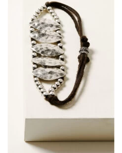 Idyllwind Women's Heritage Place Hammered Leather Bracelet