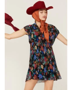 Molly Bracken Women's Floral Print Pleated Short Sleeve Dress -Cowboy Pradise 2000368849 001 P4