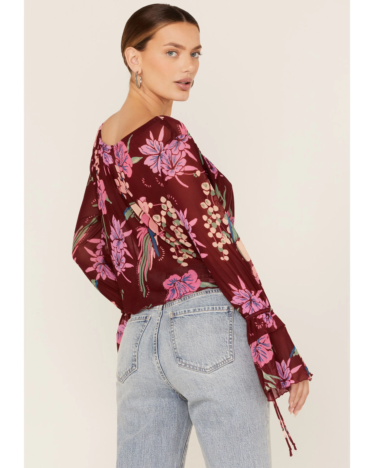Free People Women's Floral Print Of Paradise Tie Front Crop Top 4 Free People Women's Floral Print Of Paradise Tie Front Crop Top - Image 4