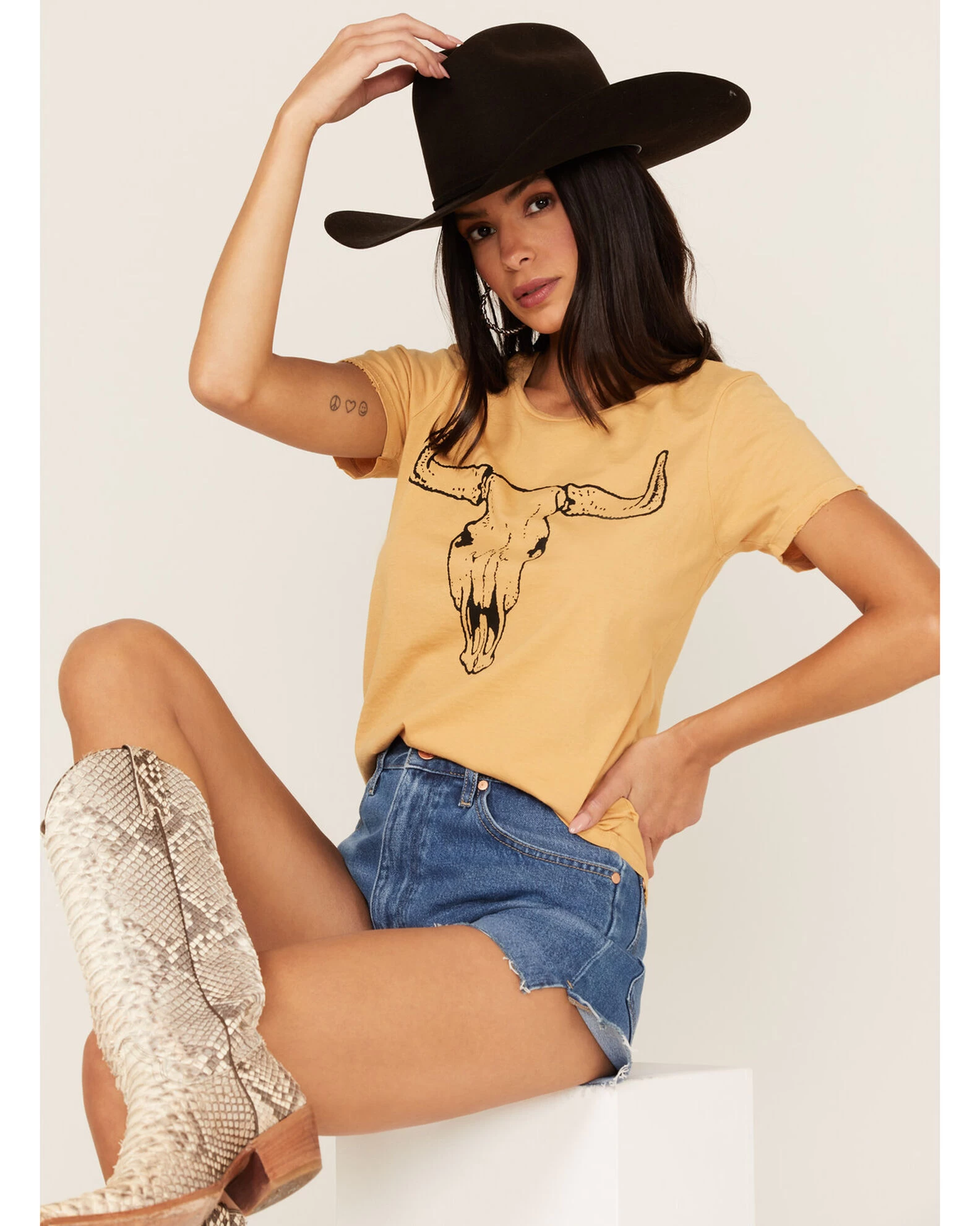 Bandit Women's Steer Head Graphic Tee 1 Bandit Women's Steer Head Graphic Tee