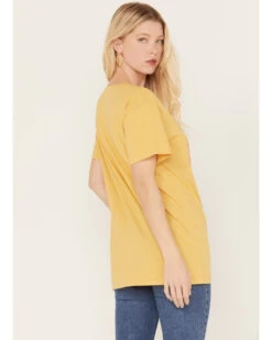 Wrangler Women's Giddy Up Cowboy Short Sleeve Graphic Tee 7 Wrangler Women's Giddy Up Cowboy Short Sleeve Graphic Tee -Cowboy Pradise 2000379721 702 P4