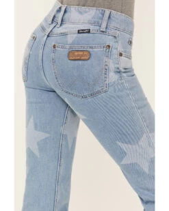 Wrangler Retro Women's Light Wash Mid Rise Star Print Mae Flare Jeans -Cowboy Pradise 2000380198 400 P4
