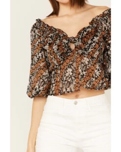 Wild Moss Women's Floral Print Tie-Front Peplum Crop Top 6 Wild Moss Women's Floral Print Tie-Front Peplum Crop Top -Cowboy Pradise 2000381596 001 P3