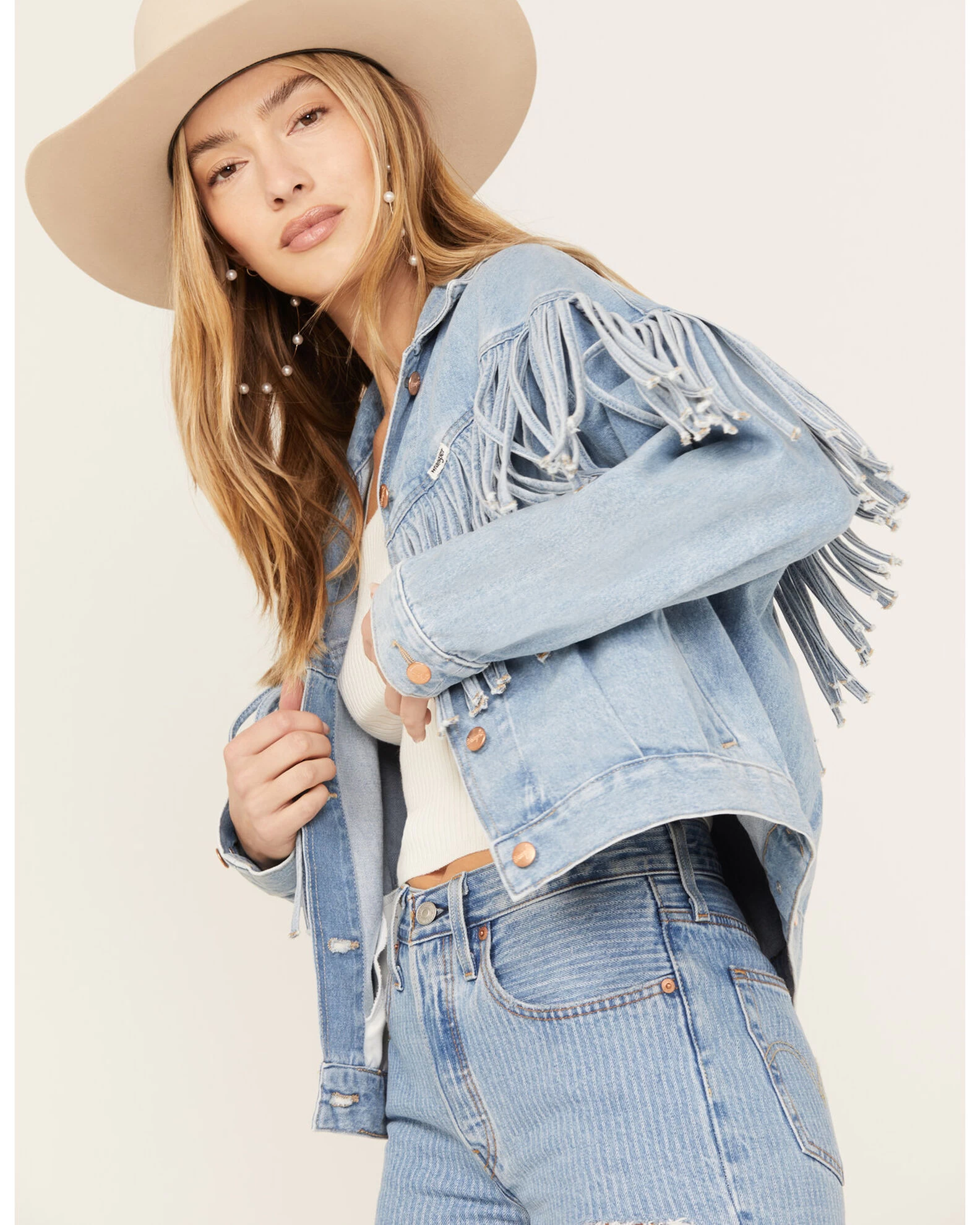 Wrangler Women's Throwback Fringe Jacket 2 Wrangler Women's Throwback Fringe Jacket - Image 2