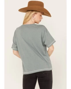 White Crow Women's Wild West Steer Head Skull Short Sleeve Graphic Tee -Cowboy Pradise 2000388264 442 P4